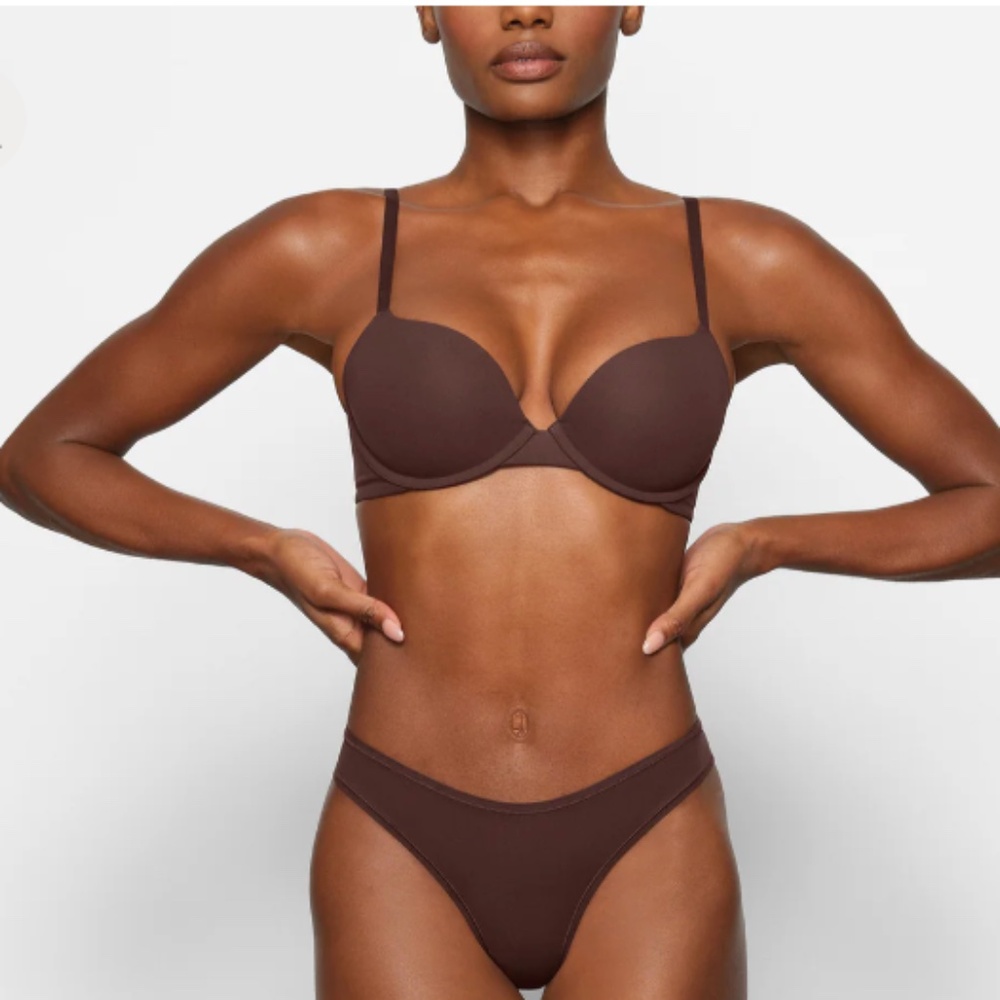 NWT SKIMS Fits Everybody Push-Up Demi Bra BR-UWR- 2295 brown size 36DDD